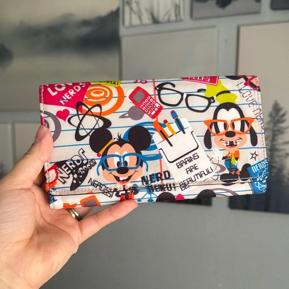 DISNEY PARKS MICKEY Brains are beautiful wallet